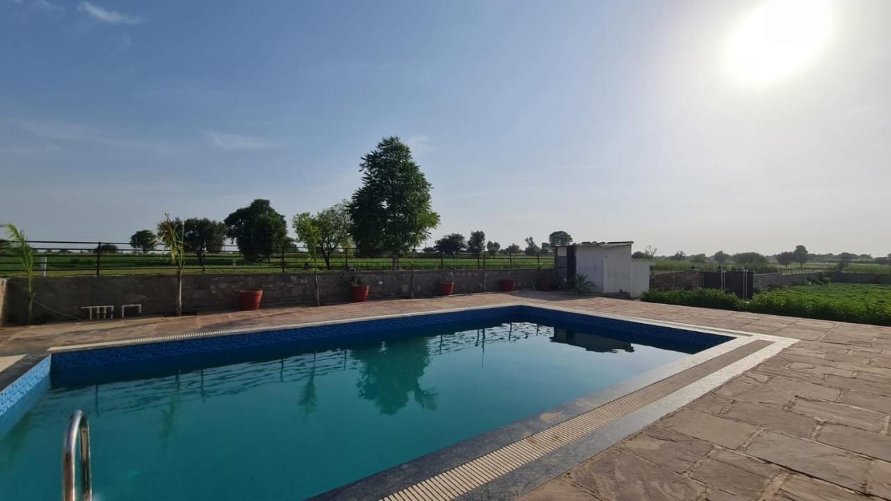 The Rustic Villa, A Stay With Luxuries Amenities And Exotic Nature Dzsaipur Kültér fotó